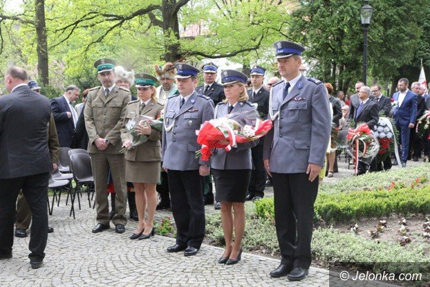 w-hodzie-zonierzom-polegym-za-polske-foto-57800