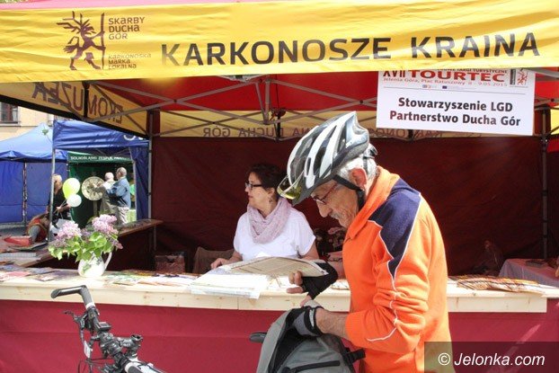 miedzynarodowe-targi-tourtec-na-placu-ratuszowym-aktualizacja-foto-video-57803