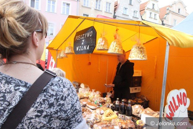 miedzynarodowe-targi-tourtec-na-placu-ratuszowym-aktualizacja-foto-video-57803