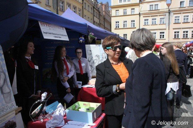 miedzynarodowe-targi-tourtec-na-placu-ratuszowym-aktualizacja-foto-video-57803
