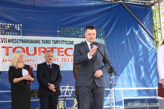 miedzynarodowe-targi-tourtec-na-placu-ratuszowym-aktualizacja-foto-video-57803