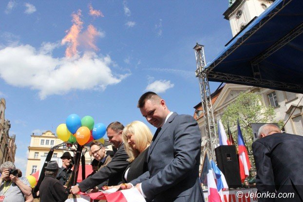 miedzynarodowe-targi-tourtec-na-placu-ratuszowym-aktualizacja-foto-video-57803