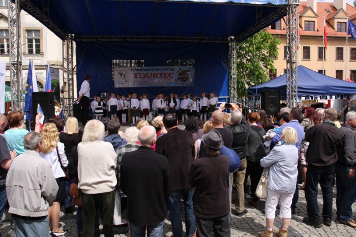 miedzynarodowe-targi-tourtec-na-placu-ratuszowym-aktualizacja-foto-video-57803