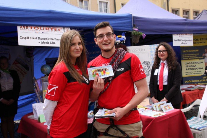 miedzynarodowe-targi-tourtec-na-placu-ratuszowym-aktualizacja-foto-video-57803