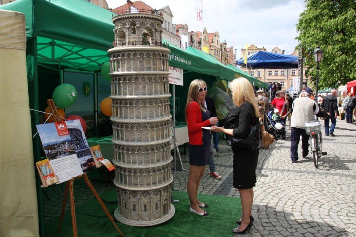 miedzynarodowe-targi-tourtec-na-placu-ratuszowym-aktualizacja-foto-video-57803
