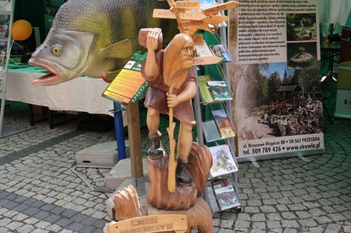 miedzynarodowe-targi-tourtec-na-placu-ratuszowym-aktualizacja-foto-video-57803