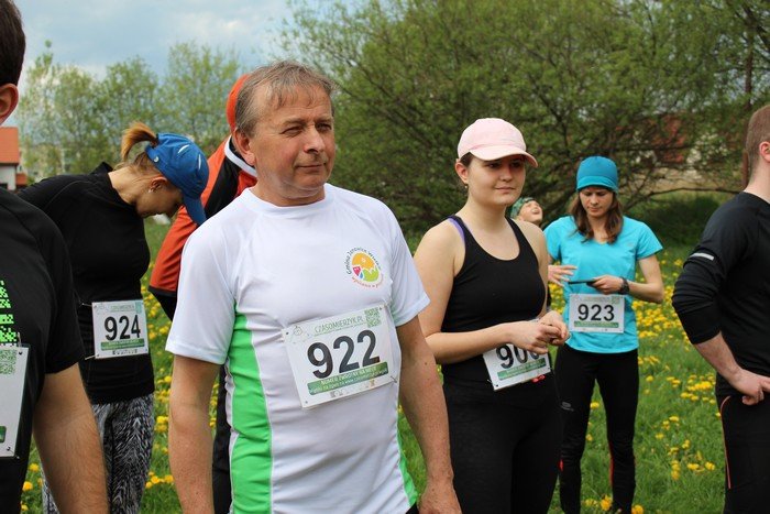 w-jeleniej-gorze-biegacze-wsparli-nepalczykow-foto-57841
