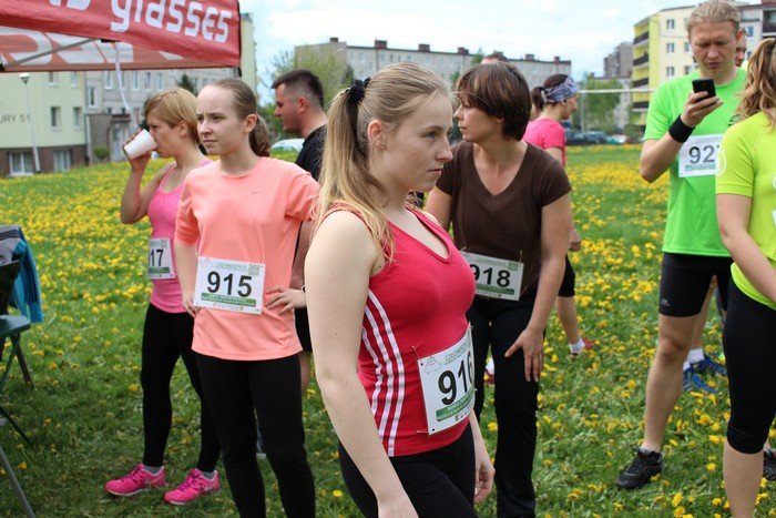 w-jeleniej-gorze-biegacze-wsparli-nepalczykow-foto-57841