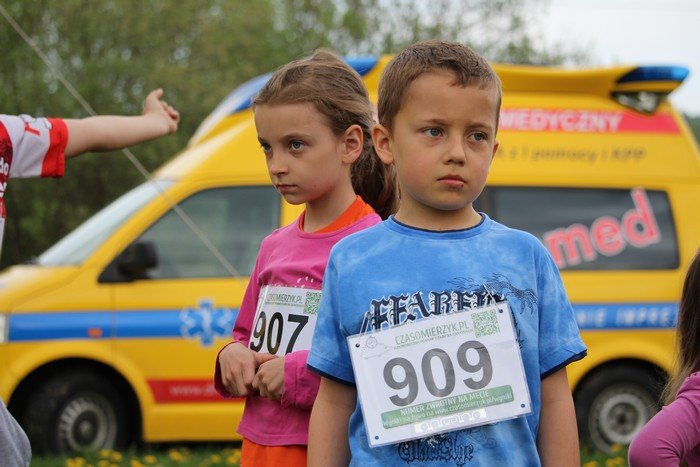 w-jeleniej-gorze-biegacze-wsparli-nepalczykow-foto-57841