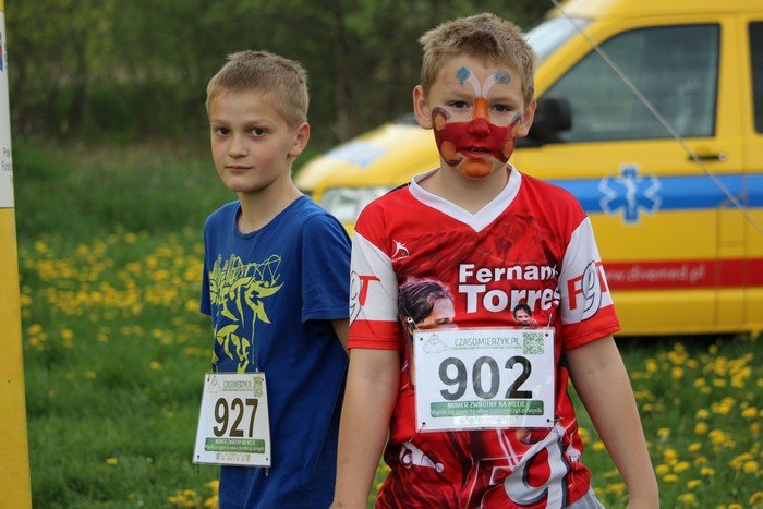 w-jeleniej-gorze-biegacze-wsparli-nepalczykow-foto-57841