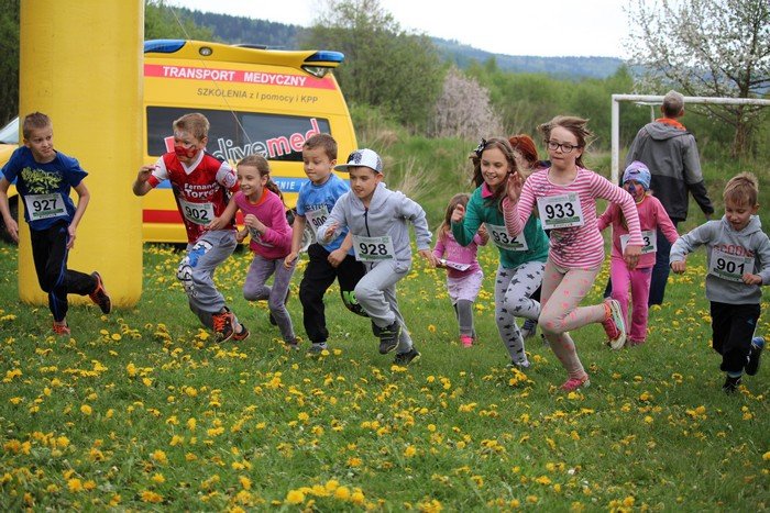 w-jeleniej-gorze-biegacze-wsparli-nepalczykow-foto-57841