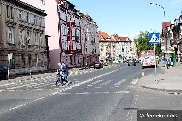 doswietla-dwa-przejscia-dla-pieszych-foto-57952