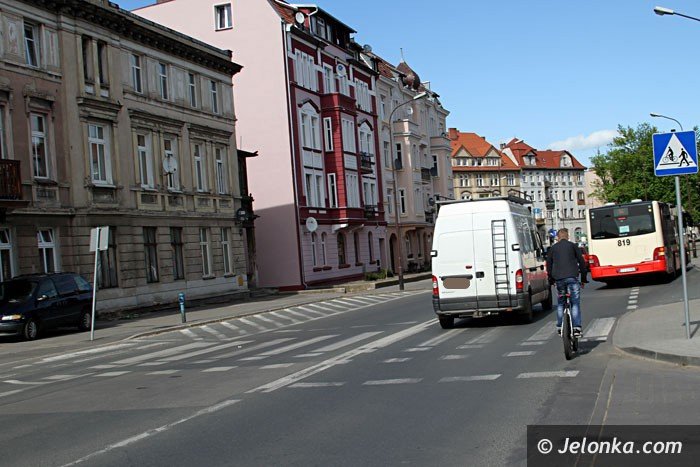 doswietla-dwa-przejscia-dla-pieszych-foto-57952