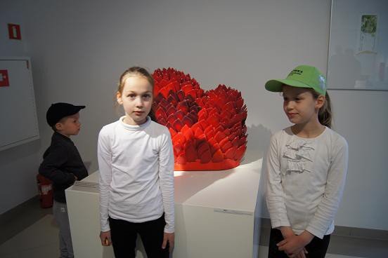 7-noc-muzeow-w-muzeum-karkonoskim-moc-atrakcji-i-tumy-zwiedzajacych-foto-video-57954