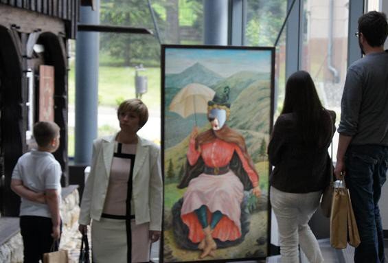 7-noc-muzeow-w-muzeum-karkonoskim-moc-atrakcji-i-tumy-zwiedzajacych-foto-video-57954