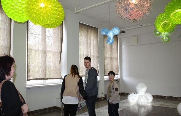 7-noc-muzeow-w-muzeum-karkonoskim-moc-atrakcji-i-tumy-zwiedzajacych-foto-video-57954