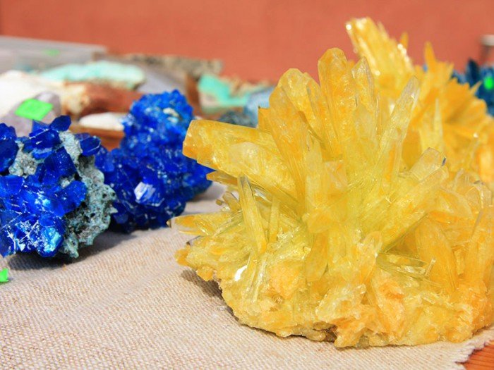 po-giedzie-mineraow-i-skamieniaosci-foto-57971