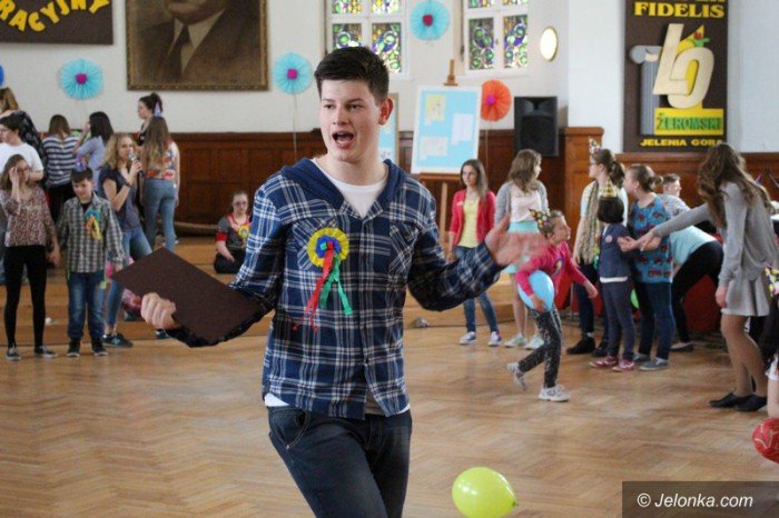 niezwyky-bal-radosna-integracja-w-zeromie-foto-58073