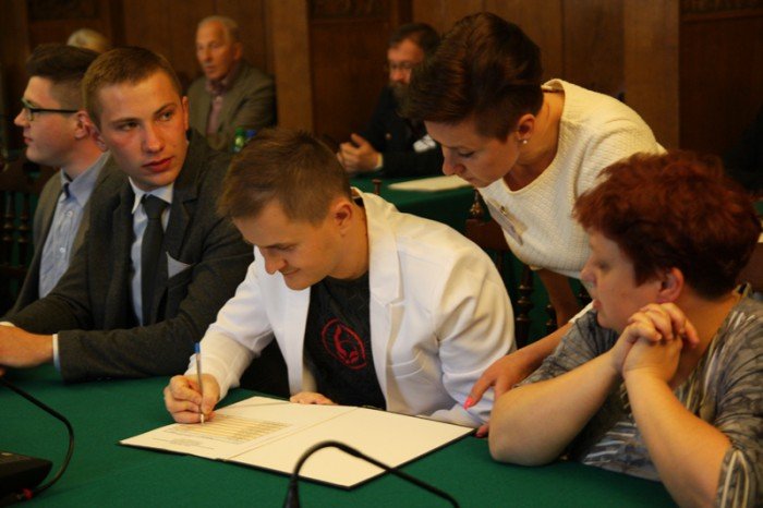 inauguracyjna-sesja-rady-uzdrowiska-cieplice-foto-58127