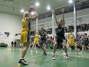 azs-kk-mks-mos-wrocaw-relacja-i-foto-z-meczu-koszykowki-5816