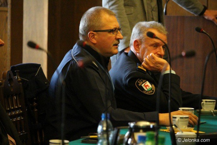 debata-o-poprawie-bezpieczenstwa-na-drogach-foto-58179