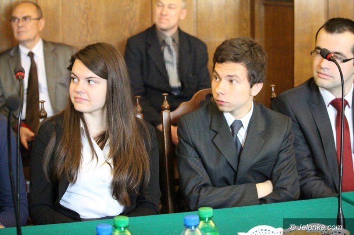 najzdolniejsi-maturzysci-nagrodzeni-takze-finansowo-foto-58180