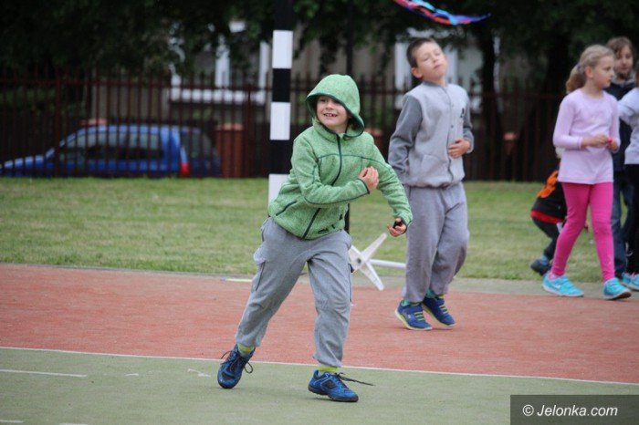 aktywnie-i-zdrowo-na-festynie-w-sp-8-foto-58210
