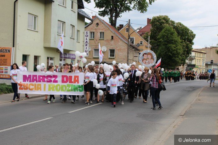 jeleniogorzanie-w-marszu-dla-zycia-i-rodziny-foto-58219