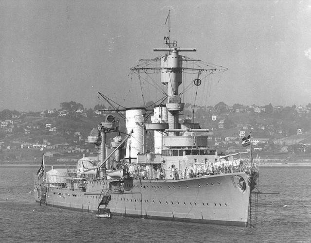 Krążownik Karlsruhe 1934 r.