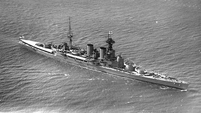 Krążownik liniowy HMS Hood