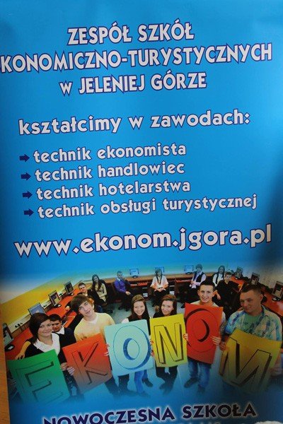 prezenty-dla-chorych-dzieci-od-uczniow-ekonoma-foto-video-58251