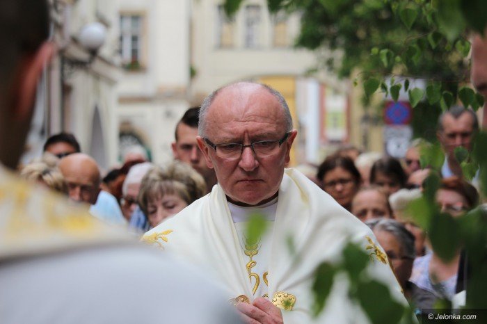 procesja-bozego-ciaa-przesza-ulicami-miasta-foto-video-58285