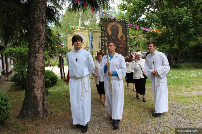 procesja-bozego-ciaa-przesza-ulicami-miasta-foto-video-58285