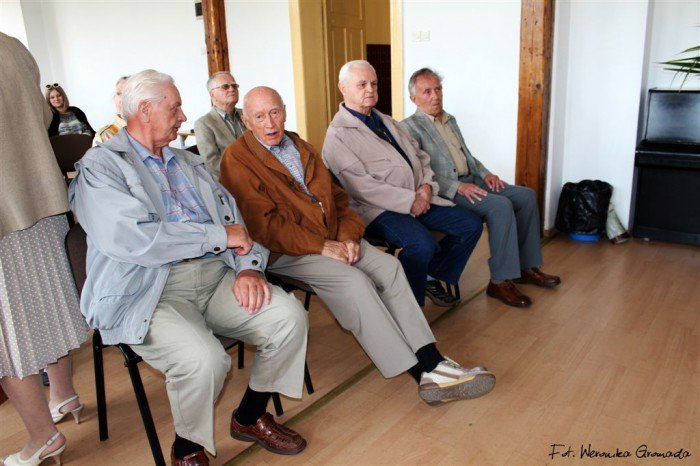 sto-lat-na-czesc-mistrzow-w-cieplickim-norwidzie-foto-58290