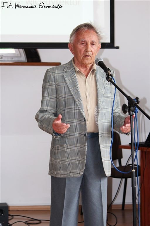 sto-lat-na-czesc-mistrzow-w-cieplickim-norwidzie-foto-58290
