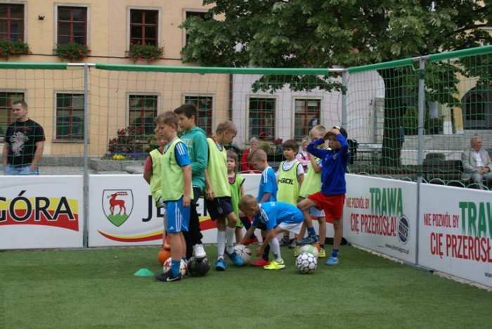 dzien-dziecka-w-rynku-na-sportowo-foto-58324