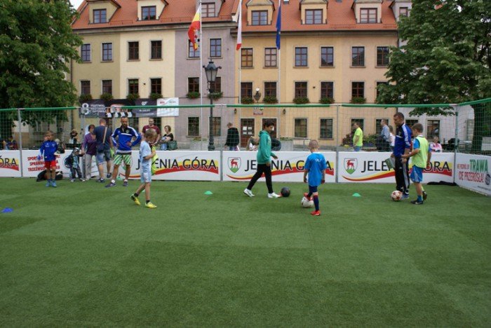 dzien-dziecka-w-rynku-na-sportowo-foto-58324