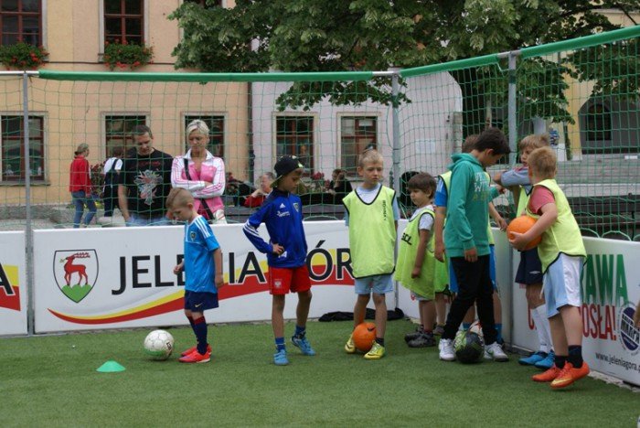 dzien-dziecka-w-rynku-na-sportowo-foto-58324