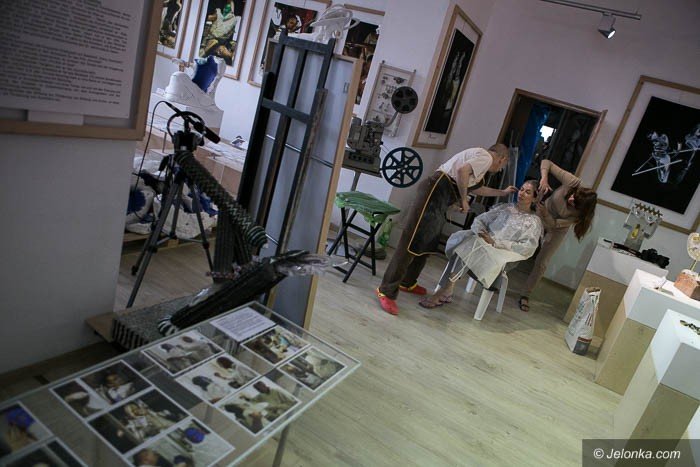powstaje-jeleniogorska-aleja-gwiazd-kina-foto-video-58325