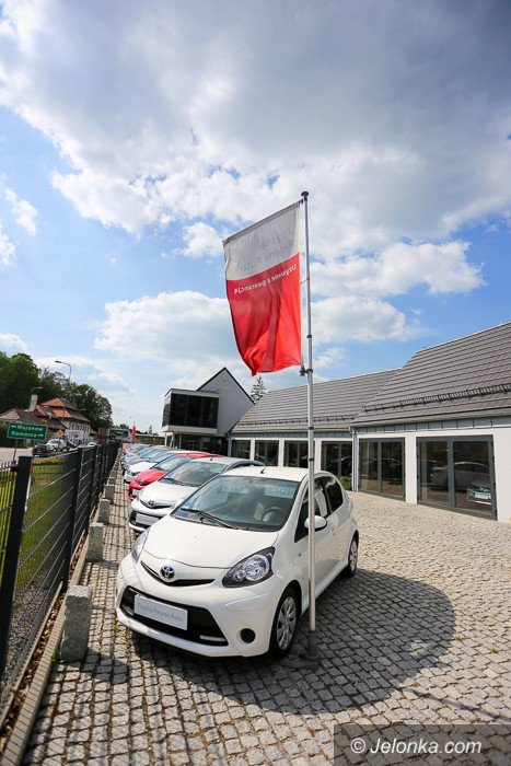 toyota-nowakowski-zaprasza-do-salonu-w-jeleniej-gorze-58363