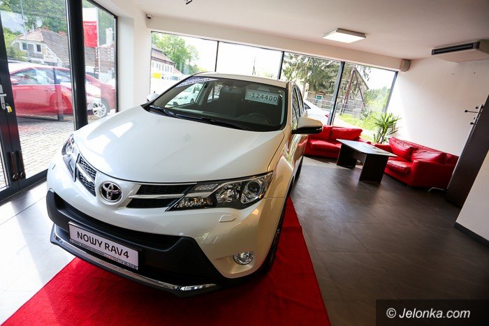 toyota-nowakowski-zaprasza-do-salonu-w-jeleniej-gorze-58363