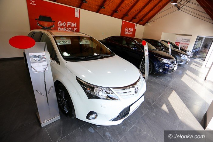 toyota-nowakowski-zaprasza-do-salonu-w-jeleniej-gorze-58363