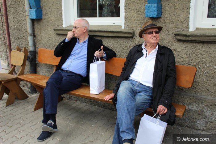 gwiazdy-festiwalu-zwiedziy-hute-julia-foto-58388