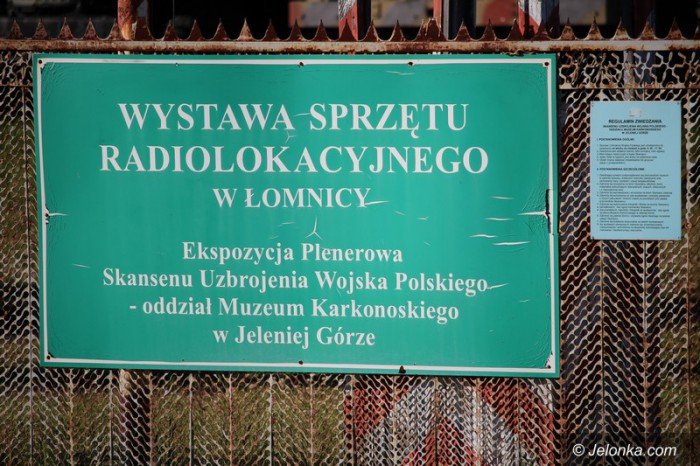 sezon-turystyczny-trwa-a-skansen-zamkniety-foto-58425