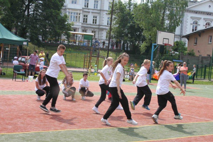 dziao-sie-na-festynie-w-dwojce-foto-58436