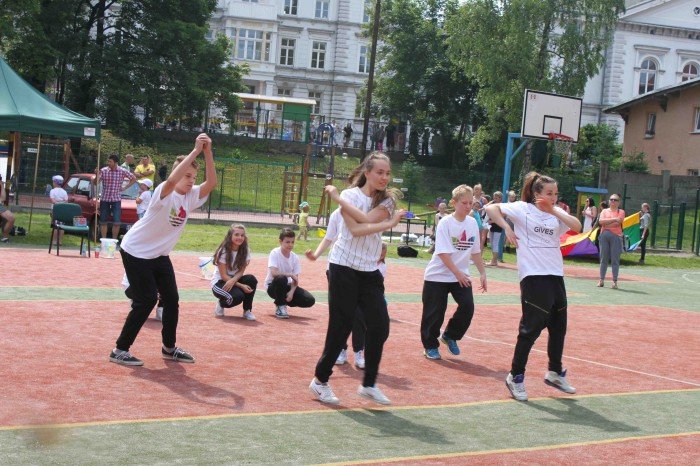 dziao-sie-na-festynie-w-dwojce-foto-58436