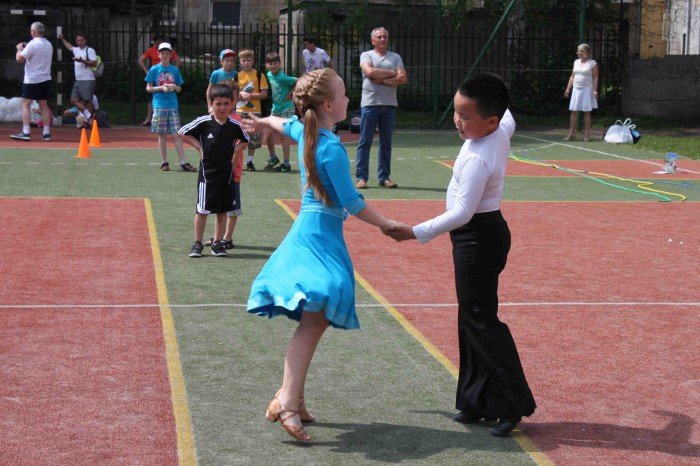 dziao-sie-na-festynie-w-dwojce-foto-58436