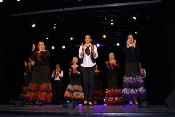 taniec-orientalny-i-flamenco-w-jck-foto-58439