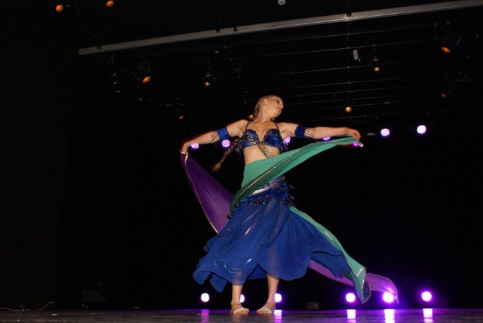 taniec-orientalny-i-flamenco-w-jck-foto-58439