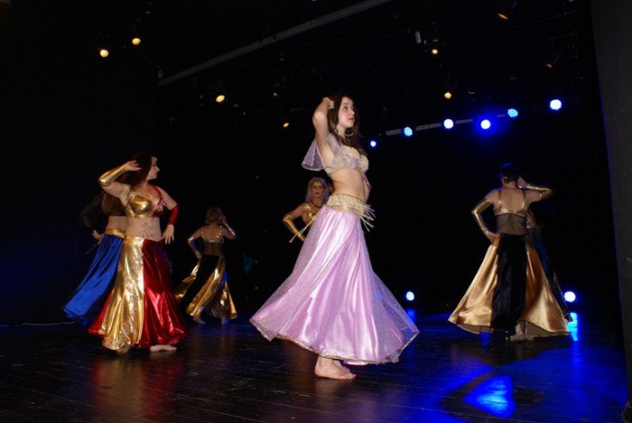 taniec-orientalny-i-flamenco-w-jck-foto-58439